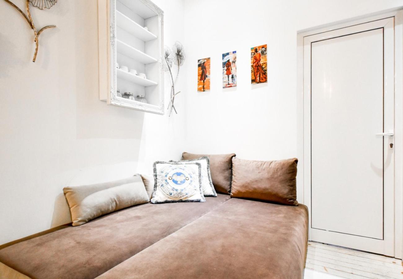 Appartement Dietro L Angolo, 2 Bath à Sofia Extérieur photo