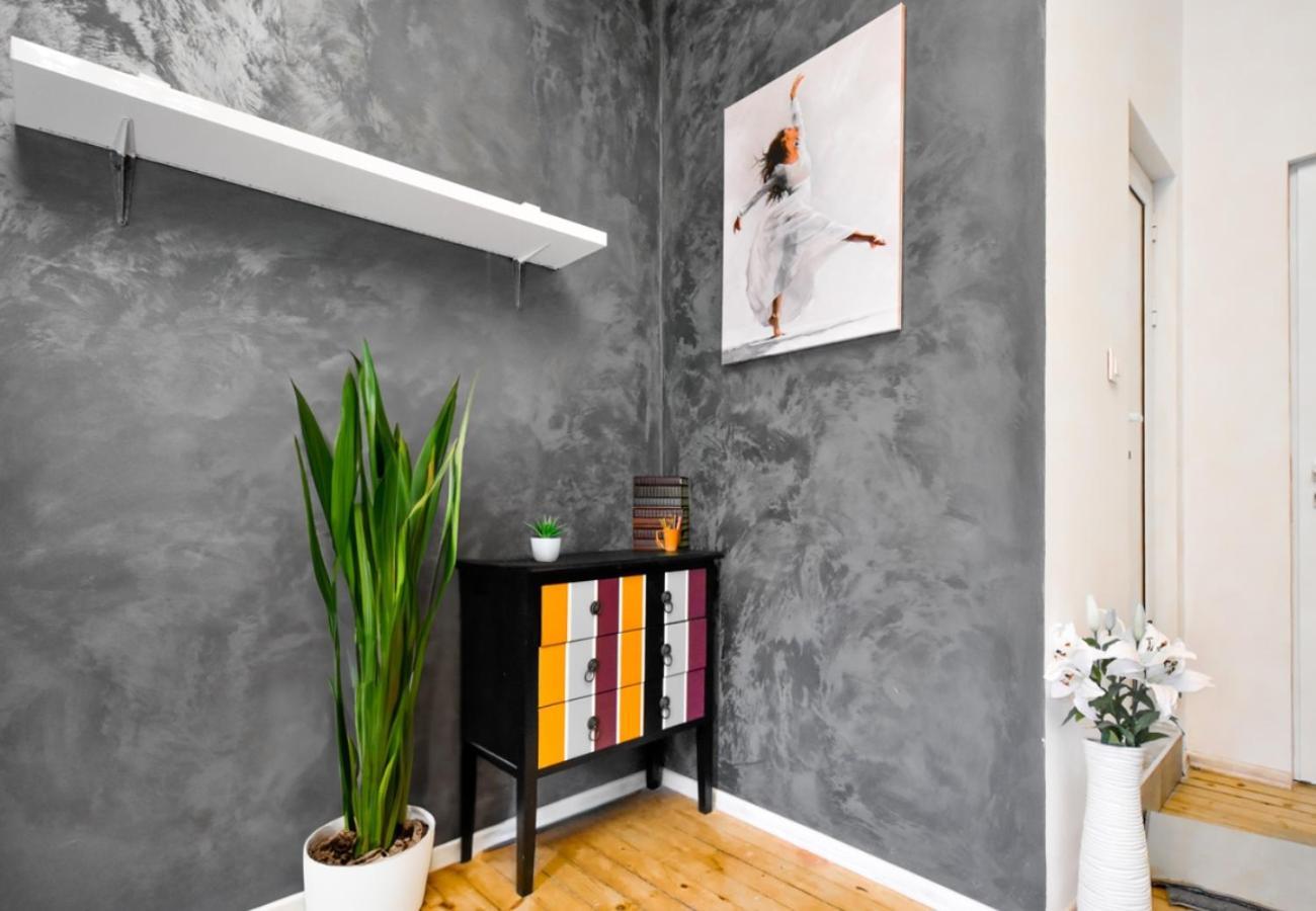 Appartement Dietro L Angolo, 2 Bath à Sofia Extérieur photo
